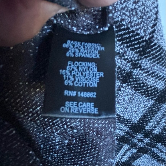 Torrid sz 1 short sleeve A-line dress grey/black heavier fabric polyester/rayon - Picture 7 of 10